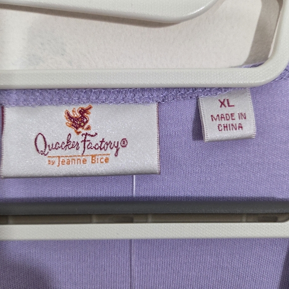 NWT Quacker Factory Top Purple Lacey Scallop Embroidery Crystal A23119 Size XL - Picture 5 of 9